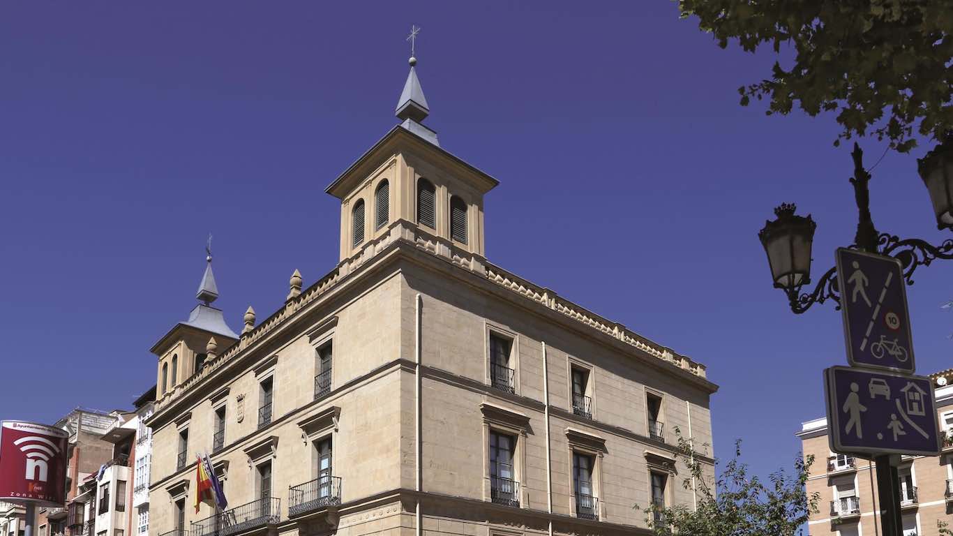 Logroño Palace of the Chapiteles